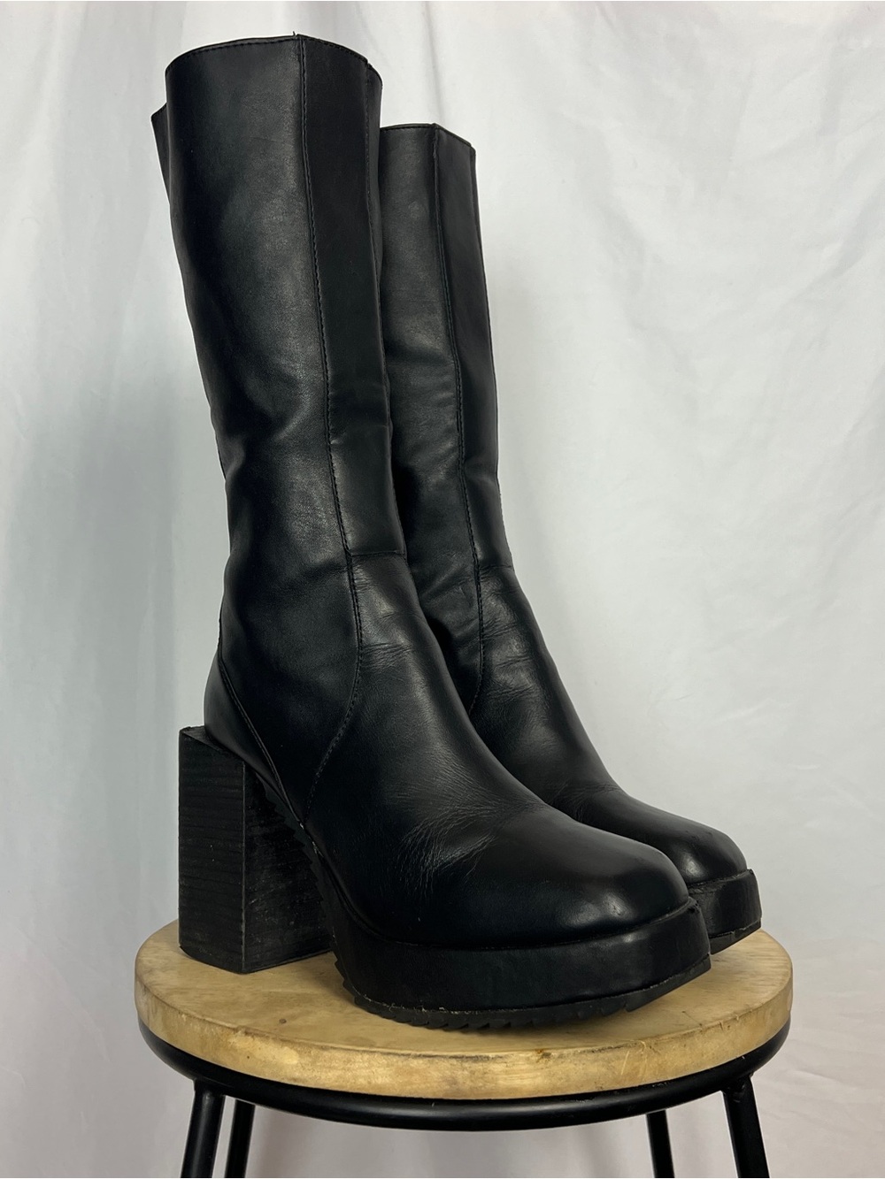 RARE Darker Wavs Black Snare Leather Square Toe Wooden Block Heel Platform Boots